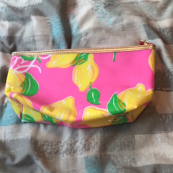 Makeup bag - Picture 2 of 3